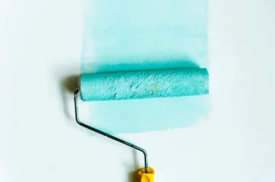 Peinture intérieure à Sainte-Colombe — murs, plafonds et boiseries